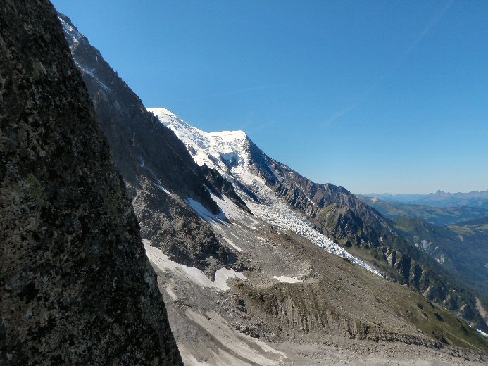 P8250364.jpg - L'Aiguille et le Dme du Goter avec son glacier homonyme